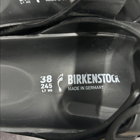 Birkenstock Arizona Sandals Black Leather Double Strap Size 38 EU 7-7.5 US - Picture 2 of 8